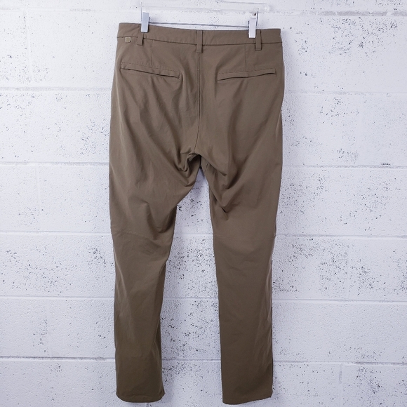 Lululemon Men's Commission Pant Classic Warpstreme Artifact Khaki 33 / 33 - Picture 2 of 12